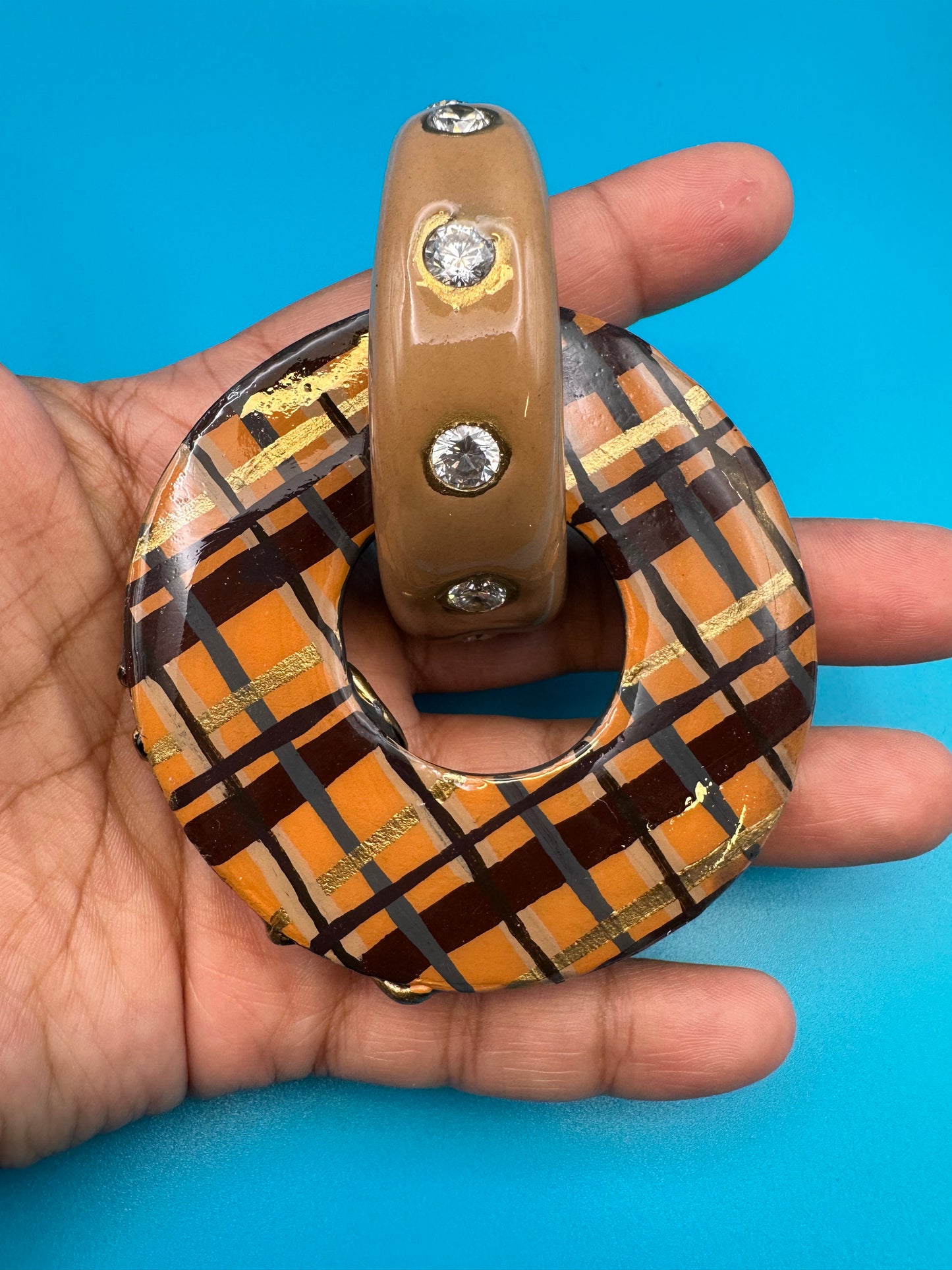 Bling bling loop and hoop