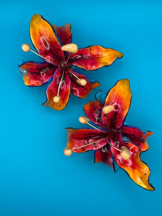 Lillies customs